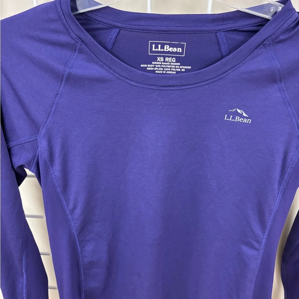 BUNDLE OF TWO L.L.Bean Women’s “Missis” size XS long sleeve activewear shirts. - Picture 12 of 16